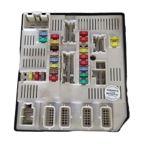 Boite A Fusibles RENAULT Megane [PRODUIT D'OCCASION]♻️284b69854r