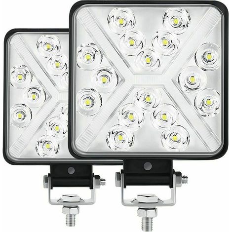 Lot 4 Phares LED Travail 300W 12000LM 6000K Projecteurs 4x4 IP67 Feux Moto 8D Lentille Très Lumineux pour Tracteur SUV Camion Garage Jardin DRIVE (1/5)