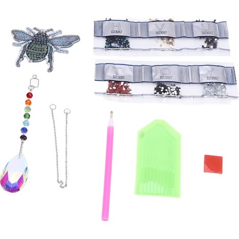 Ensemble exquis de pendentif en cristal acrylique en forme d'abeille et diamant (1/5)