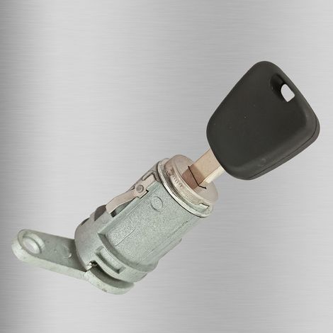Convient pour la serrure de porte gauche des Peugeot 307 (ancien modèle), neuve avec clé et cylindre de serrure, sans rainure latérale. (1/4)