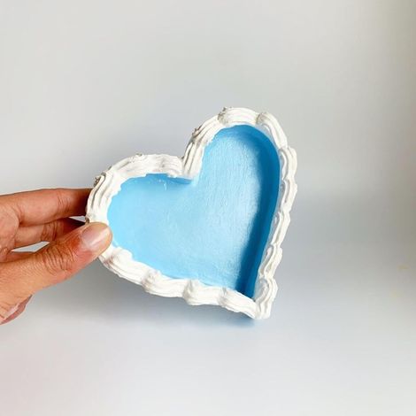 Plateau à bijoux en forme de cœur - Porte-clés décoratif en résine - Plateau à clés bleu, porte-bagues, élégant plateau en résine (1/4)