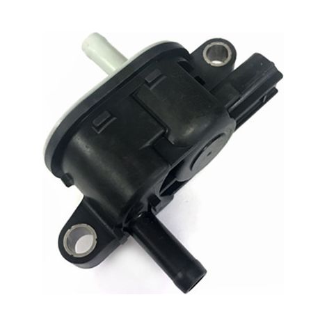 Battery control solenoid valve 136200-7020, high quality direct replacement part for automotive parts, in stock. (1/5)