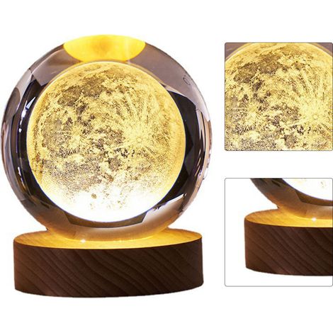 Veilleuse boule de cristal avec gravure 3D, design transparent, lumière douce, port USB et socle en bois décoratif. (1/5)