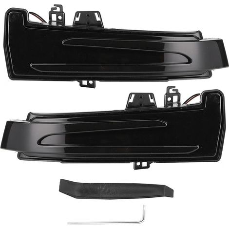 Specchietto retrovisore con indicatori LED dinamici, adatto per Mercedes Benz Classe C/E/S CLa GLa CLS W176 W204 (1/4)