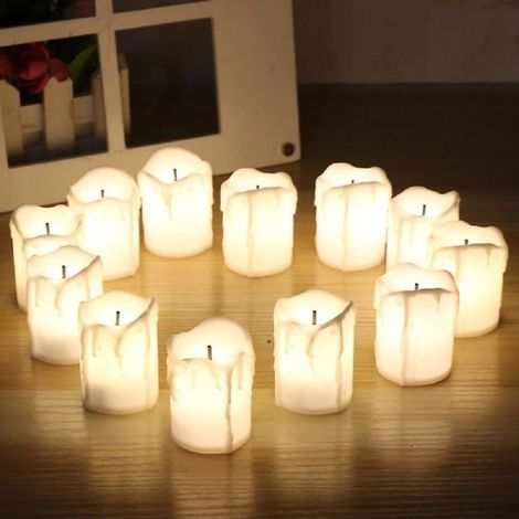 TrAdE Shop Traesio - Set 12 Candele In Finta Cera Con Luce Led Effetto Fiamma Lumini Per Decorazione - (1/4)