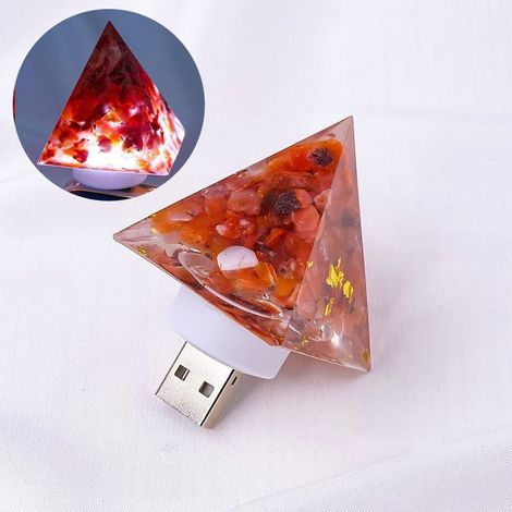 Veilleuse USB - Pyramide En Résine Avec Gravillons De Cristal Naturel - Pour Chambre Ou Bureau - 1 Pièce (1/3)