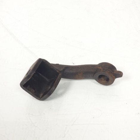 [PRODUIT D'OCCASION] Platine de repose pied pilote droit origine pour moto Occasion (1/2)