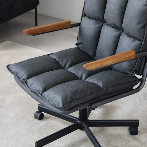 Fauteuil de bureau ergonomique en simili cuir marron avec accoudoirs en chêne, réglable en hauteur et pivotant à 360° (1/5)
