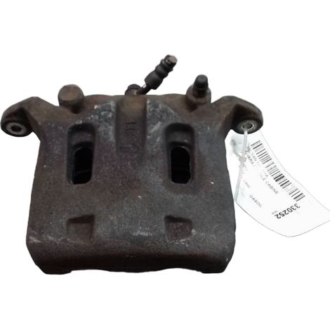 Etrier De Frein Avant Droit NISSAN Navara Double Cabine [PRODUIT D'OCCASION]♻️410015x00a (1/4)