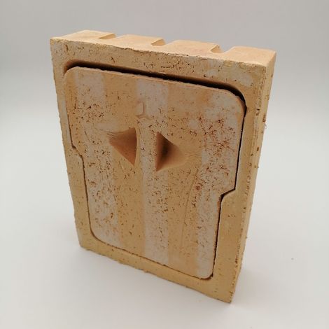 Trappe de ramonage en pierre réfractaire 190x250mm – Épaisseur 55mm – Pour conduits maçonnés – Fabrication française