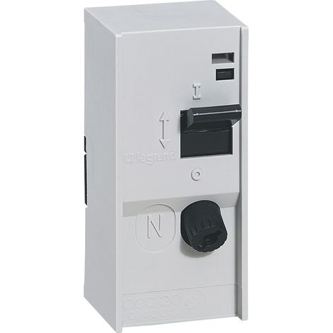 Legrand – Coupe circuit domestique 1P+N 20A PAC 20 – Pour rénovation – Utilisation en bâtiments agricoles – Hauteur 10 cm