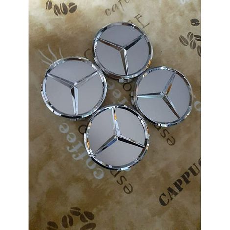 Lot de 4 enjoliveurs Mercedes-Benz, motif étoile, 75 mm. Compatibles avec les modèles Classe E, Classe C, CL, CLS, SLK, ML, GLK, Classe A, Classe B (W204, W212, W210, W221, W220, C209, W207, W246). Fi (1/5)