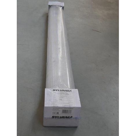 Sylvania – Réglette étanche LED 48W 4700lm 6500K 1265x123x91mm – Angle 120° – Tension 230V – IP65 non-dimmable pour espaces humides (1/2)