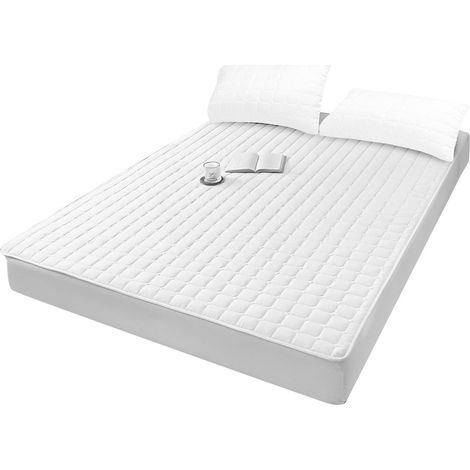 White Egg Pattern Quilted Fitted Sheet 150cm W x 200cm D (1/4)
