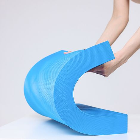 Tapis de yoga/fitness en mousse TPE pour l'équilibre, support plat et coussin souple à haut rebond, bleu azur (1/5)