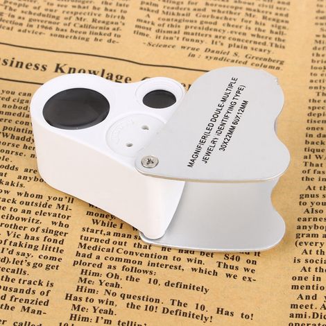 Prix usine : Loupe en verre éclairée 30x/60x à double lentille (Lam) – Outil d'évaluation de bijoux (1/5)