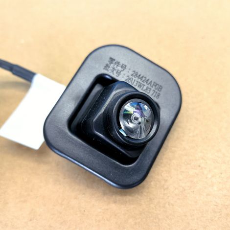28442-4AF0B is suitable for the rear camera of Nissan Sylphy B17Z models (2016-2024). (1/4)