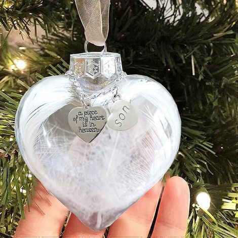 Boule de Noël transparente en forme de cœur, décoration commémorative personnalisée pour un être cher, « Une partie de mon cœur est au ciel » (Fils) (1/5)