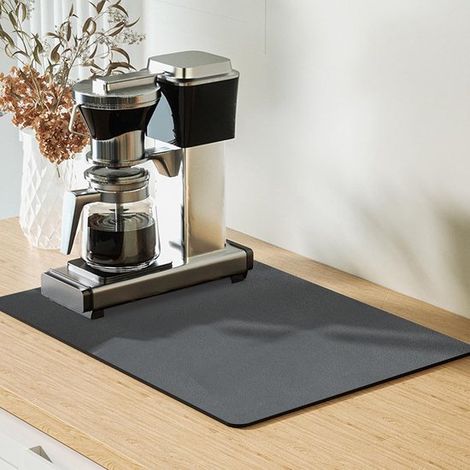 Tappetino in silicone per macchina da caffè - antiscivolo e impermeabile (30x40 cm), adatto per elettrodomestici, utilizzabile anche come tappetino scolapiatti e tappetino assorbente per piatti. (1/5)
