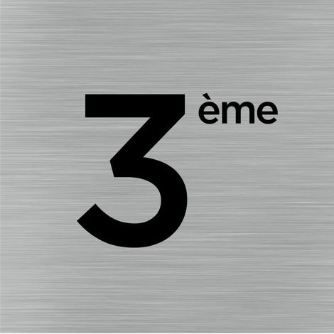 Signaletique.Biz France – Plaque de porte pictogramme 3ème étage – Aluminium brossé 150mm x 150mm – Épaisseur 2mm – Fabrication française - Q1068