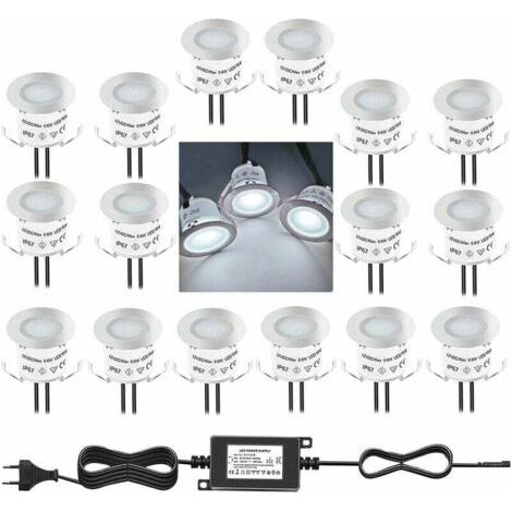 Un ensemble de 16 mini spots LED encastrés d'extérieur, étanches IP67, blanc lumière du jour 4500K, 32 mm, 0,6 W DC12V, adaptés aux allées, patios, cabanes, piscines et escaliers