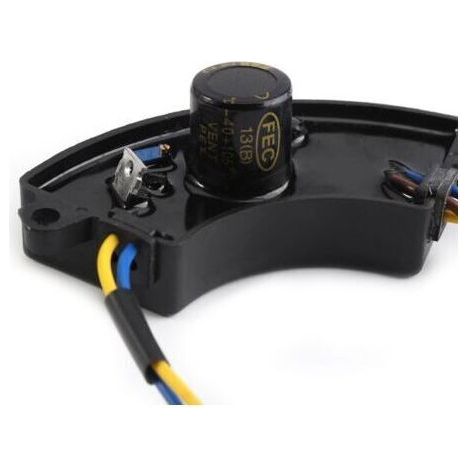 250V 220F Générateur Régulateur de Tension Contrôleur Automatique, automatique en forme d'arc AVR pour le générateur électrique à essence 2KW-3KW 168F (1/5)