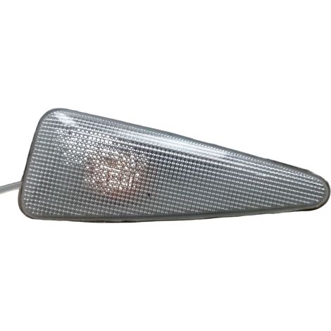 Repetiteur Aile Droit DACIA Sandero 2008- [PRODUIT D'OCCASION]♻️8200602765 (1/2)
