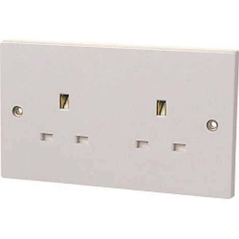 Dencon Unswitched Socket 2-Gang 13A - White Plastic (1/2)