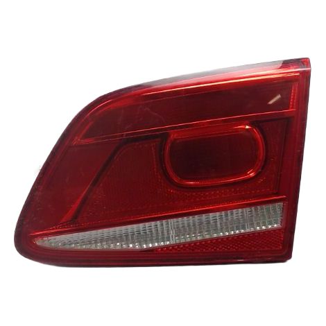 [PRODUIT D'OCCASION] Feu Arriere Interieur Droit VOLKSWAGEN Passat Berl. Vi (36) 2010-... ♻️ Ref Oe. 3ae945094j - Garantie à vie (1/3)
