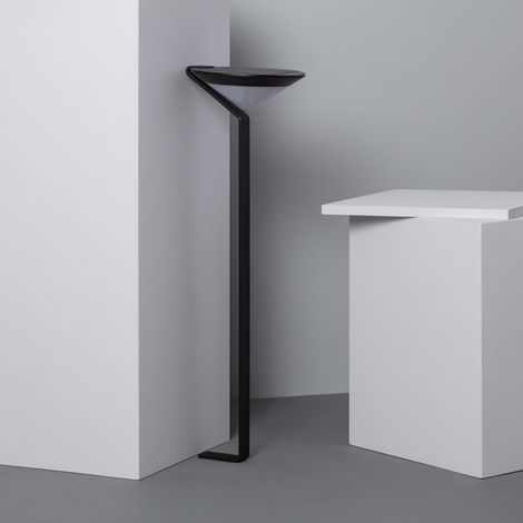 Balise LED Solaire Extérieure en Saillie sur Pied 80cm Yuma Big avec Détecteur Mouvement Radar 5000K Blanc froid (1/5)