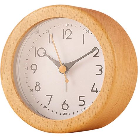 Ce petit réveil de voyage en bois est doté d'un affichage analogique d'une grande clarté et peut être placé sur une table de chevet, un bureau ou une étagère. (1/5)