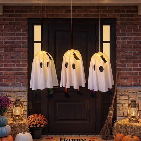 3 Pack Hanging Light Up Ghosts (1/2)