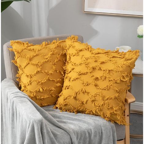 Housse de coussin, lot de 2 housses de coussin ondulées pour canapé 45x45cm, housse de coussin décorative ultra douce en fausse fourrure avec pompon pour salon, chambre, canapé (Jaune) (1/5)