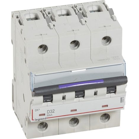 DISJONCTEUR MAGNÉTO-THERM DX³ 3P 32 A 50 KA COURBE D 4,5M LEGRAND 410216 (1/2)