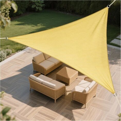 Vela de sombra de 5 x 5 x 5 metros color arena triangular que bloquea eficazmente los rayos UV, toldo adecuado para jardín trasero (1/5)