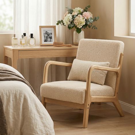 Fauteuil lounge - 3 coussins inclus - assise profonde - accoudoirs - structure bois hévéa - aspect velours beige