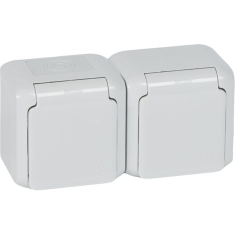 enchufe doble Legrand forix IP44 16A montaje superficie