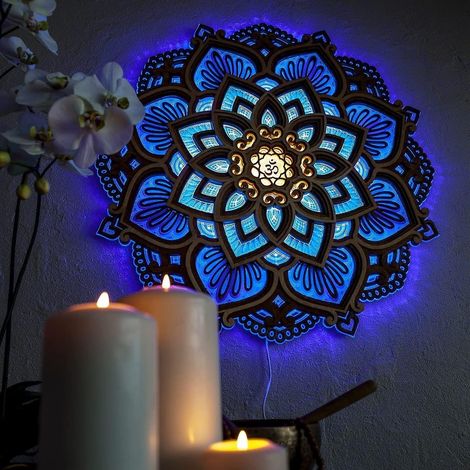Veilleuse LED Mandala pour salle de yoga, décoration murale créative Mandala pour salon, ambiance yoga. (1/2)