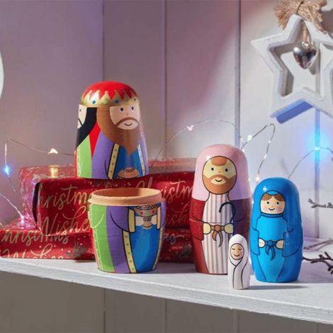 14cm Hand Painted Wooden Christmas Nativity Figurine Set (1/4)