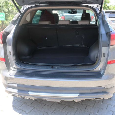 OMAC Ladekantenschutz für Hyundai Tucson 2019-21 FL Acryl matt schwarz (1/5)