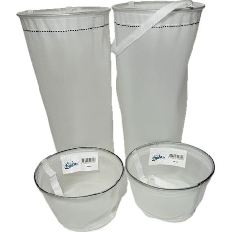 FILTRINOV MX18/MX25 : 2 poches + 2 Paniers Skimmer Préfiltre (1/2)