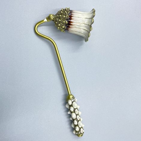 Estintore per candele, estintore per candele unico, estintore decorativo in metallo per candele (motivo floreale bianco).