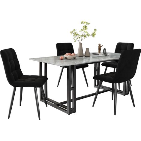 Set de 4 sillas de comedor de terciopelo negro con respaldo ergonómico, asiento acolchado y patas de metal, resistentes hasta 150 kg, para cocina y salón CHICFURN (1/5)