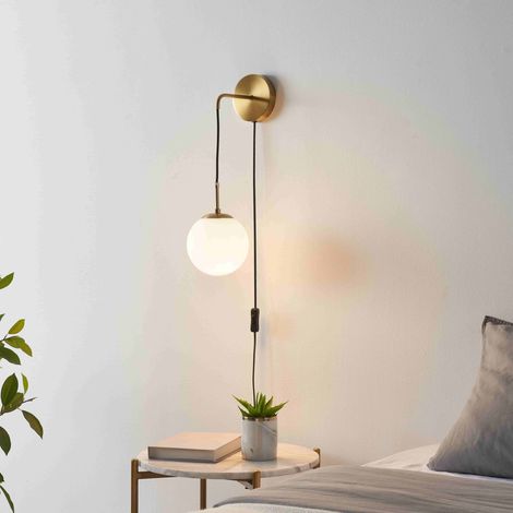 Messing-Wandleuchte mit weißem Glas Kabel und Schalter - Robyn