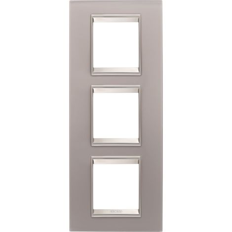 PLAQUE LUX 2+2+2P V VERRE GRIS PERLÉ GEWISS GW16227GP
