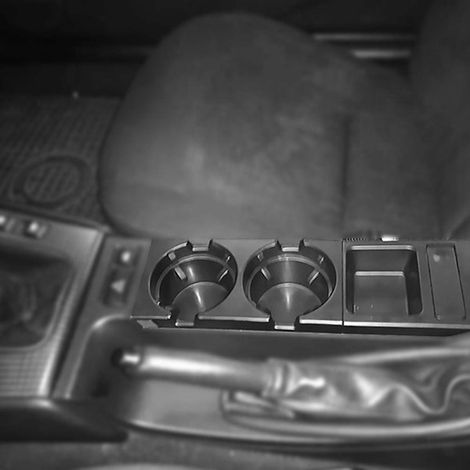 Ein Satz der Nummern 51168218305, 51168217953 und 51168217957 ist für BMW 3er E46 geeignet. (1/5)