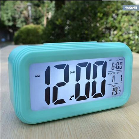 MINKUROW Digitaler Wecker Morgenwecker, Leiser batteriebetriebener Digitaler Wecker für Kinder Erwachsene Große LED-Anzeige Temperaturkalender Reisewecker mit Nachtlicht Schlummerfunktion Blau (1/4)