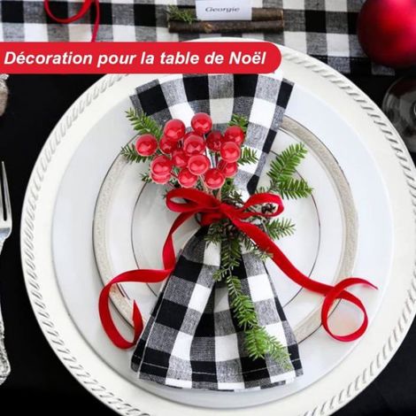 Baies artificielles rouges 10 mm 210 pièces avec tiges métalliques pour sapin de Noël couronnes et décorations de cadeaux (1/4)