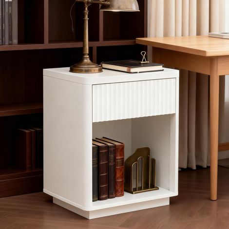 Table de chevet avec tiroir et étagère ouverte, table de nuit moderne au design à panneaux ondulés, table d'appoint robuste en bois pour chambre, salon ou bureau – Montage facile (1/5)