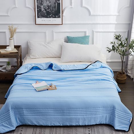 Couette En Soie Conditionnée - 150 x 200 cm - Fraîcheur Respirante Pour Nuits Chaudes - Usage Domestique - 1 Pièce (1/5)